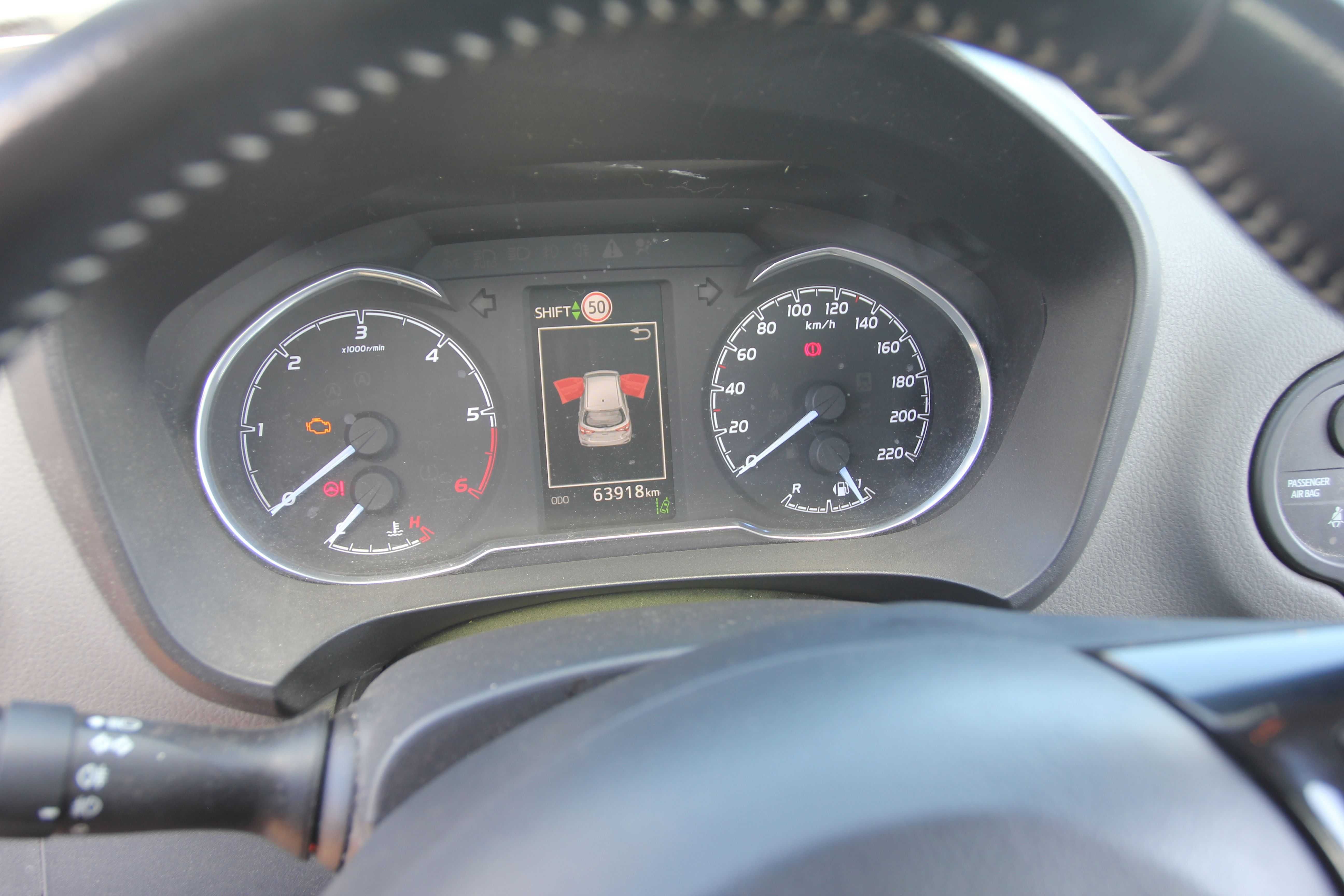 Toyota Yaris 1.4D 5P Comfort + Pack - Excelente Oportunidade