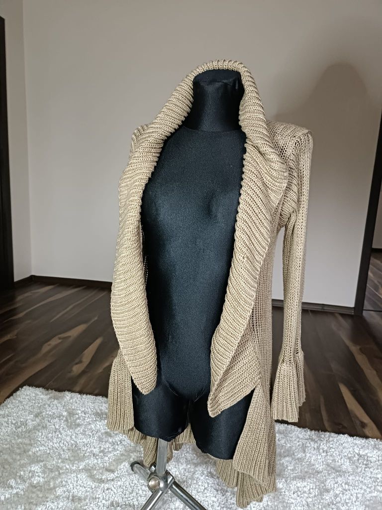 Długi sweter beżowy narzutka S