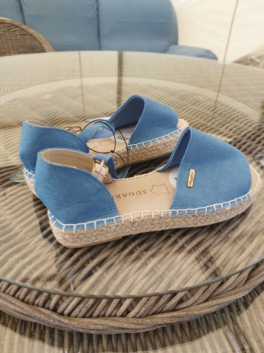 Nowe espadryle, sandały dziewczęce rozm. 35, materiał, wkładka skóra