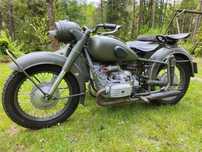 Motocykl Dniepr 650 Ural M72