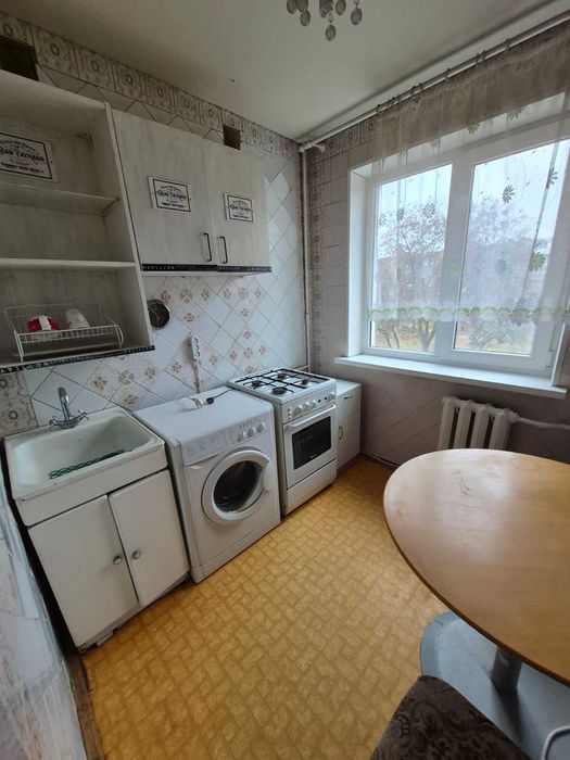 Продам 2-х комнатную квартиру 2/5 на Салтовке