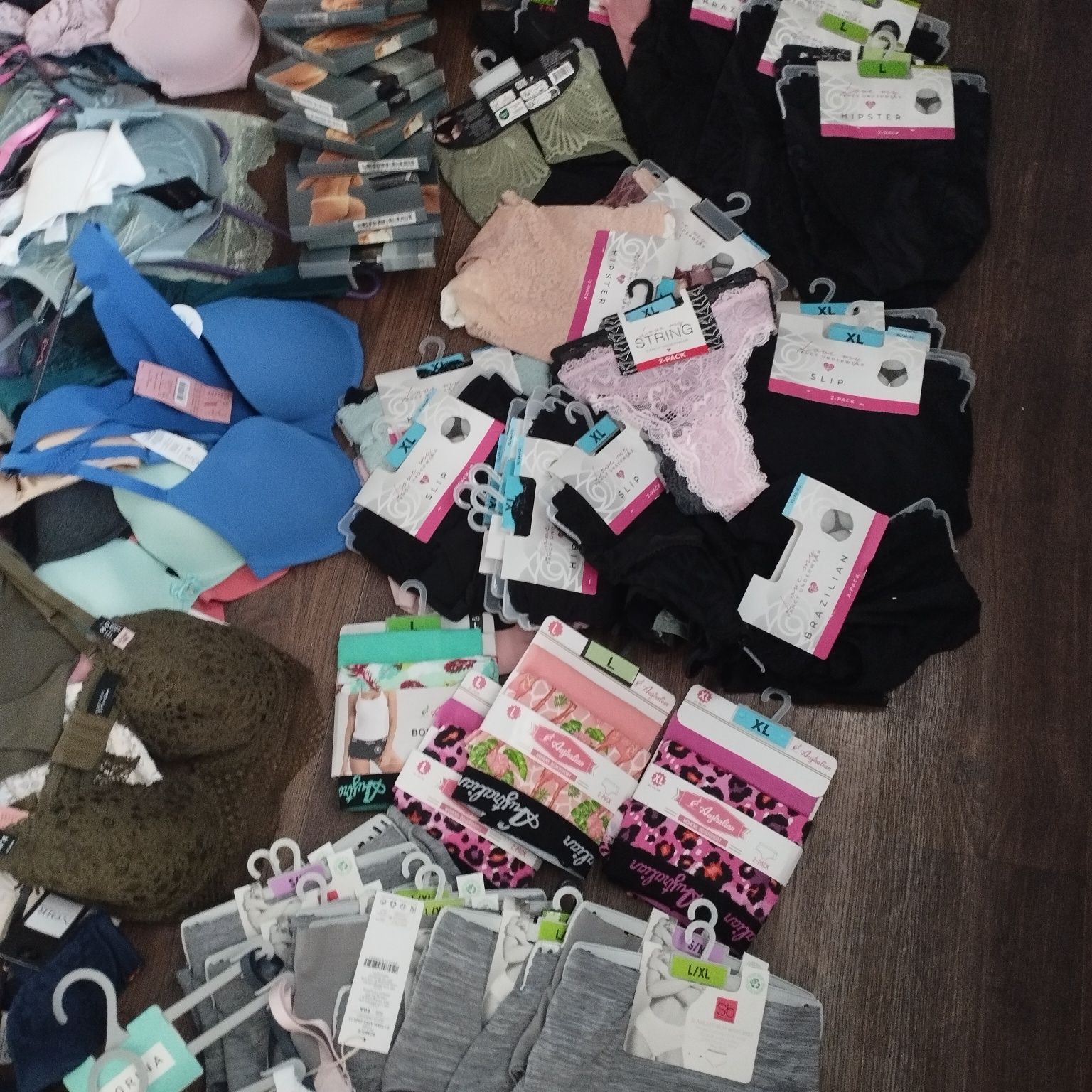 Лоты белье  hunkemoller Atlantic