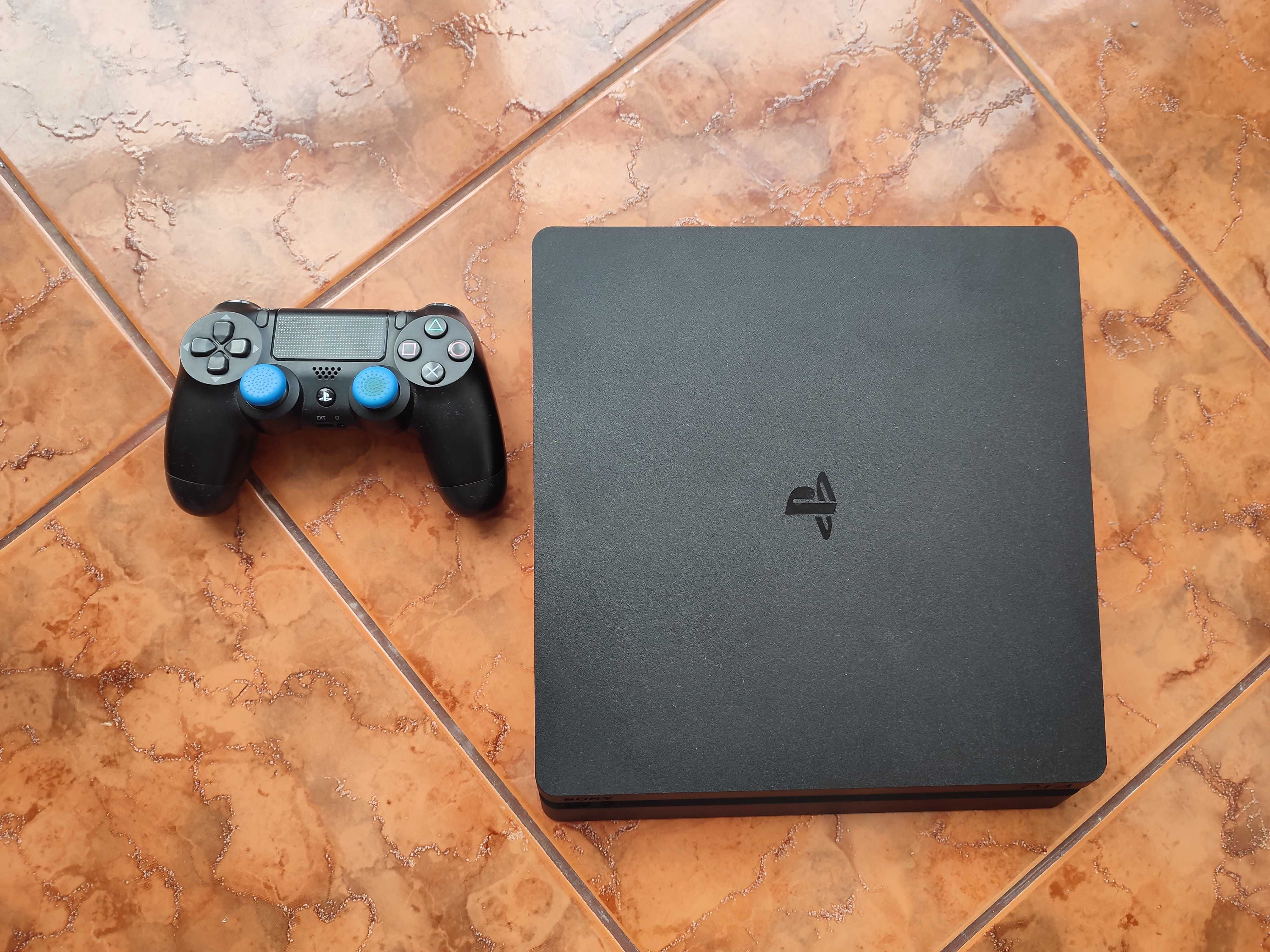 PlayStation 4 1 TB+ 2 comando