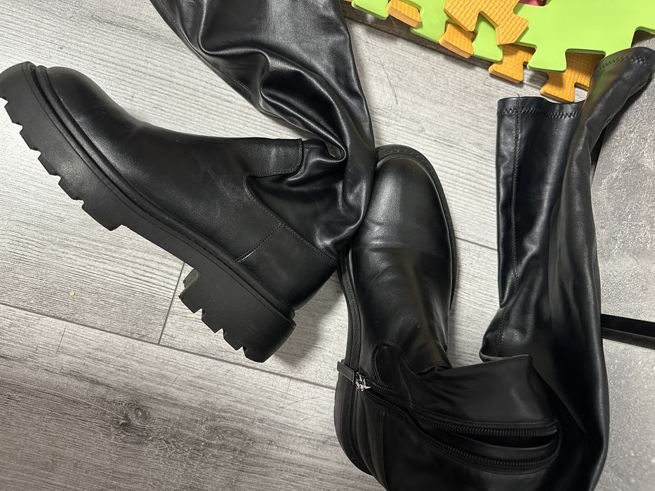 Ботфорти Zara, дуже стильні, розмір 37