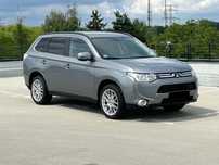 Mitsubishi Outlander Mitsubishi Outlander Intense+ 2.2 Mivec 150 PS 4WD ! Nawigacja