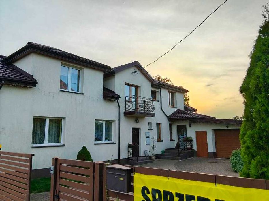 Dom Sanniki plus działka narożna Witosa/Młynarska Cena za całość