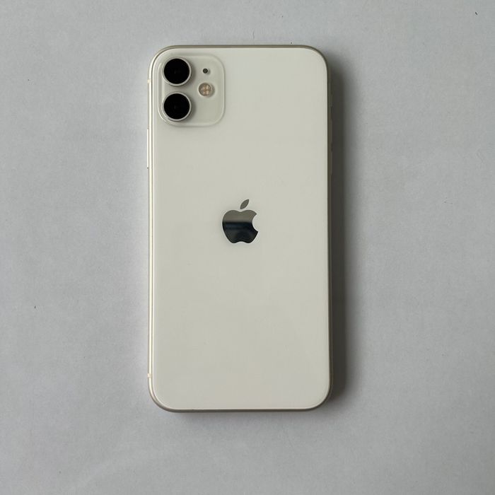 iPhone 11 64Gb em bom estado