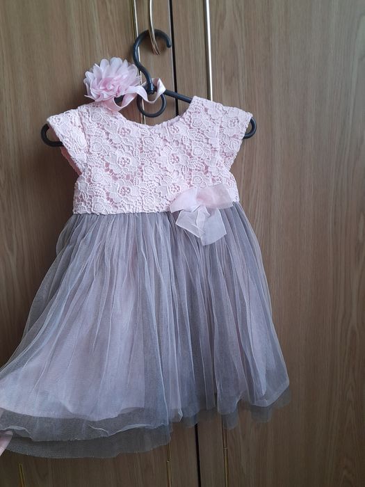 Святкова сукня для дівчинки