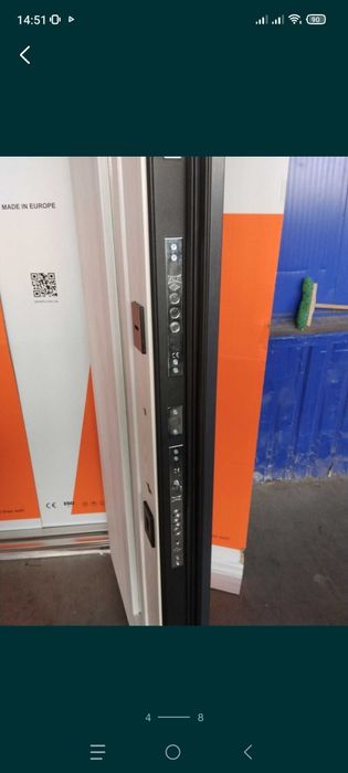 Двері вхідні нові броновані