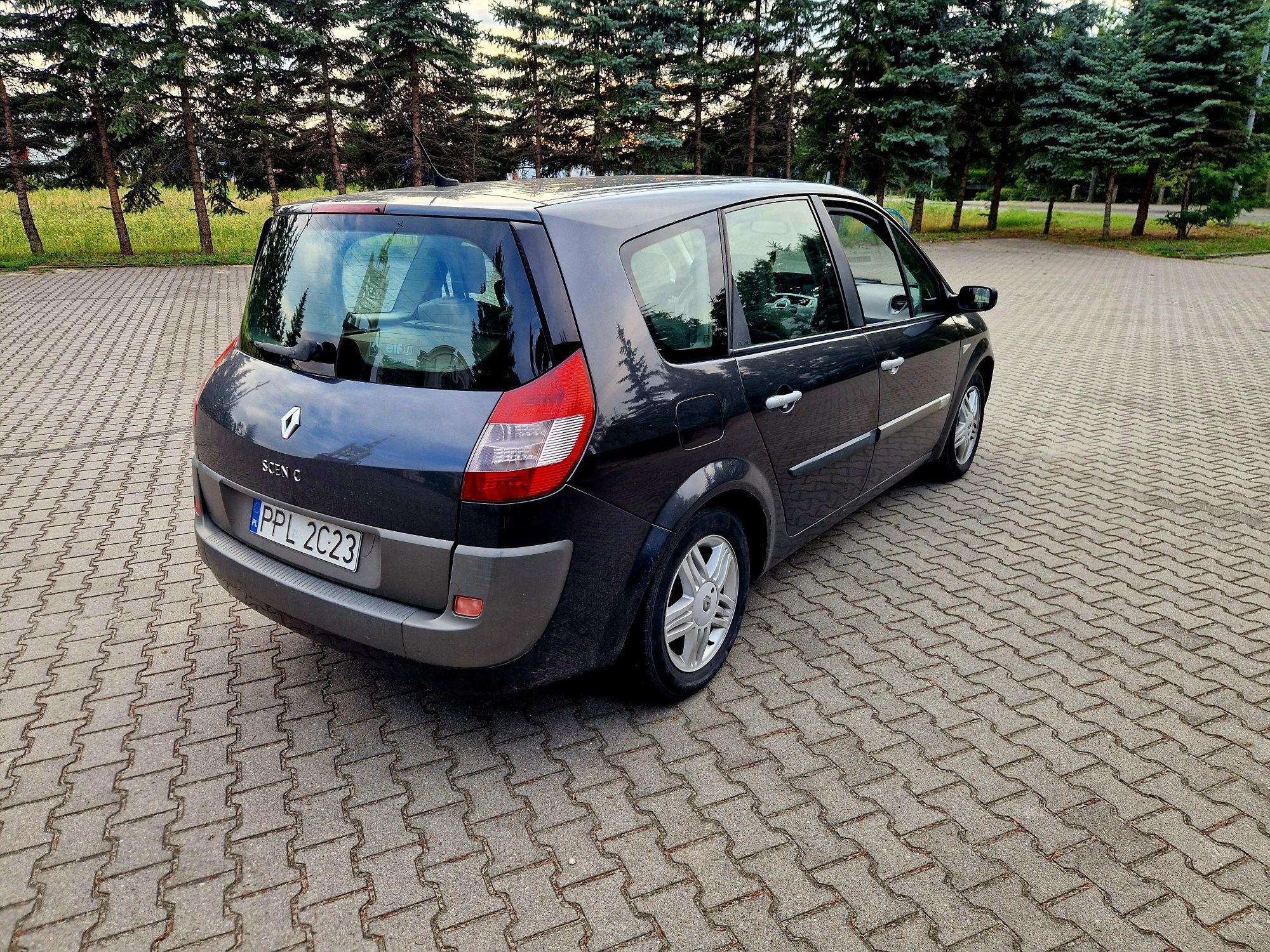 Renault Scenic 1.9 dCi 120 km klima Navi Alu