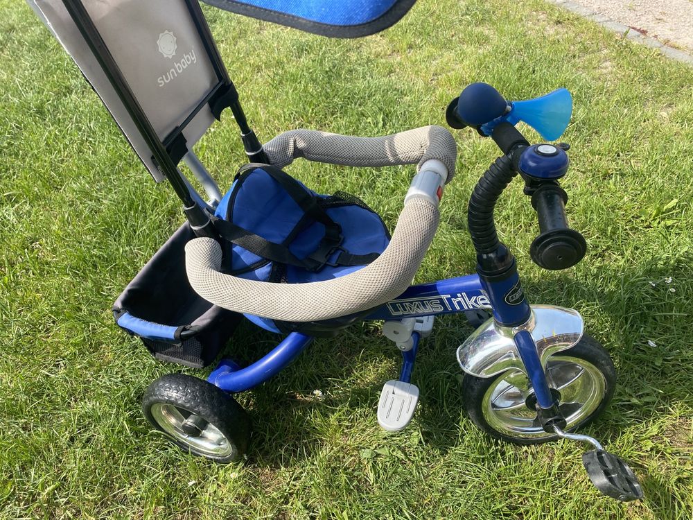 Rowerek trójkołowy z daszkiem Sun Baby Luxus Trike niebieski