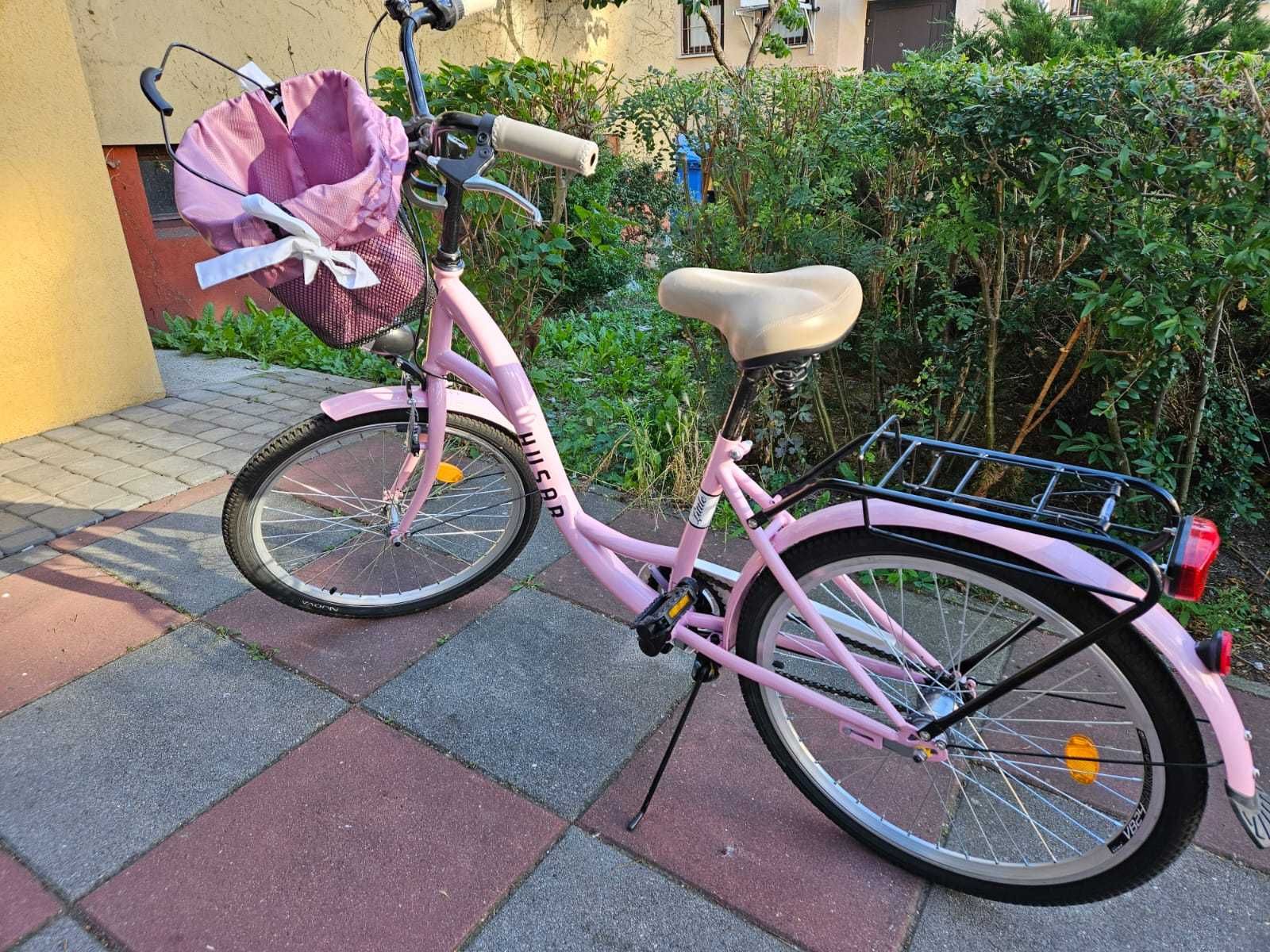 Sprzedam nowy rower Huzar w kolorze rozowym z koszymiem