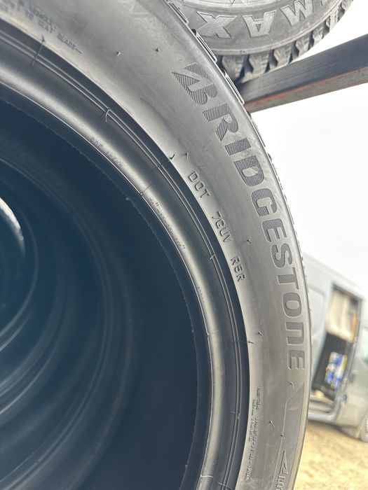 Шини б/у 255/50 R20 Bridgestone 4шт