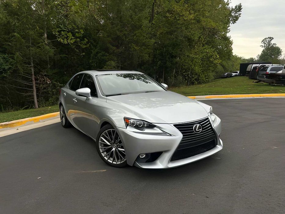 Lexus IS 250      2015