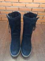 Замшевые ботинки, сапоги tamaris 36 р ( 24 см)