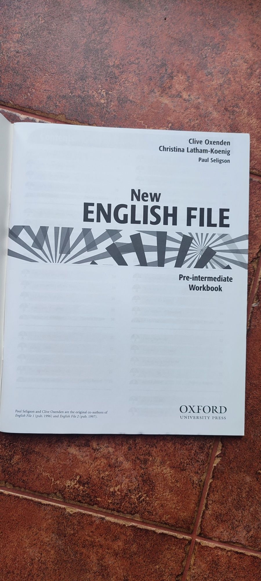 New English File, Pre-intermediate Workbook