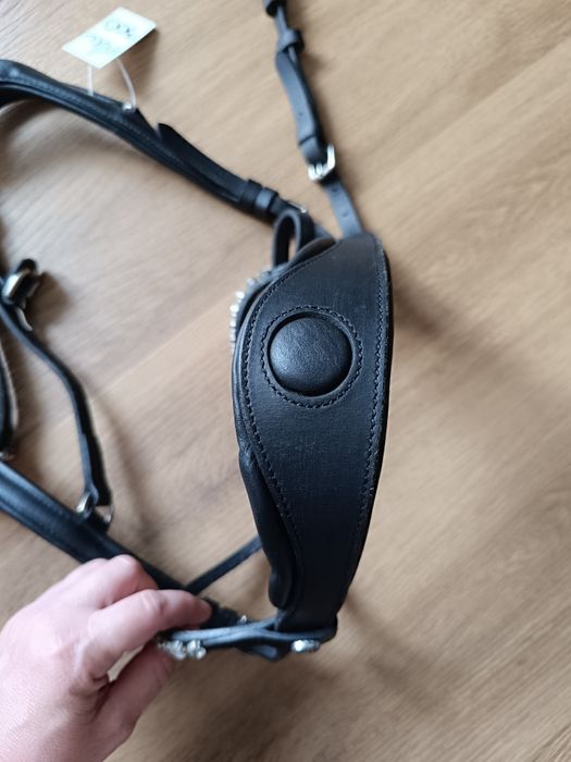 Full ogłowie anatomiczne czarne