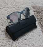 Okulary lustrzane Guess