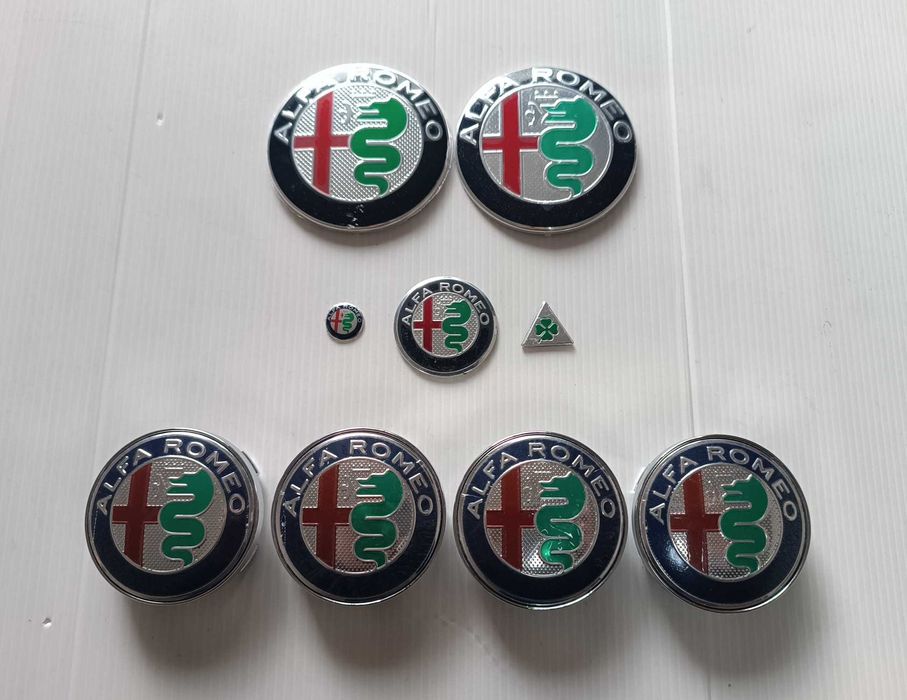 Alfa Romeo - Conjunto kit 9 símbolos/emblemas New Design