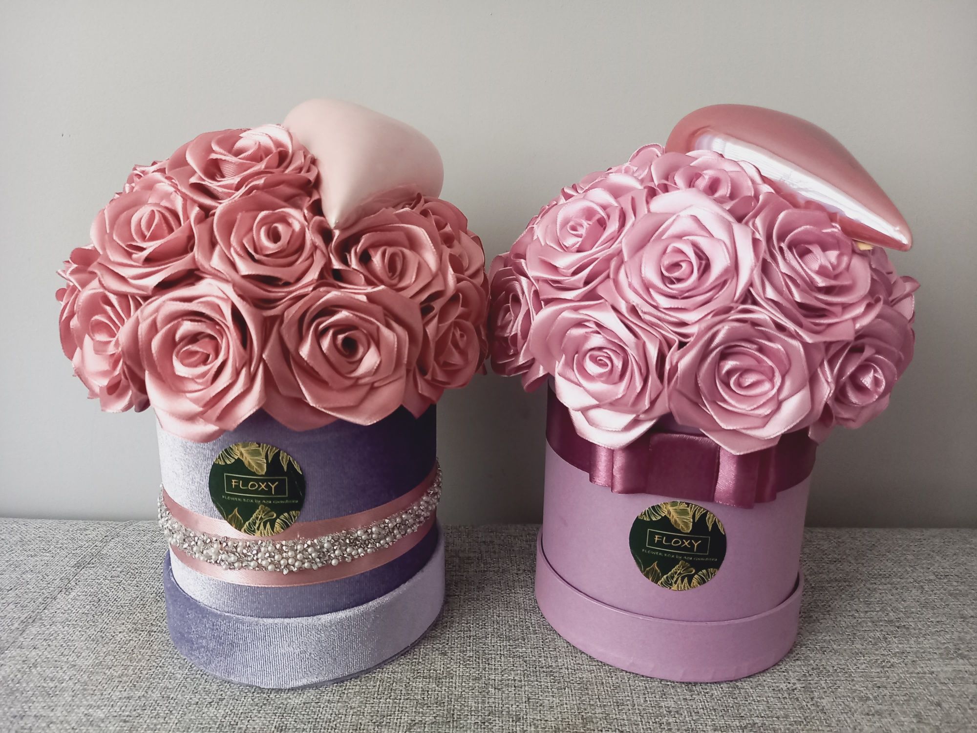 Flower box z róż satynowych, zakończenie roku