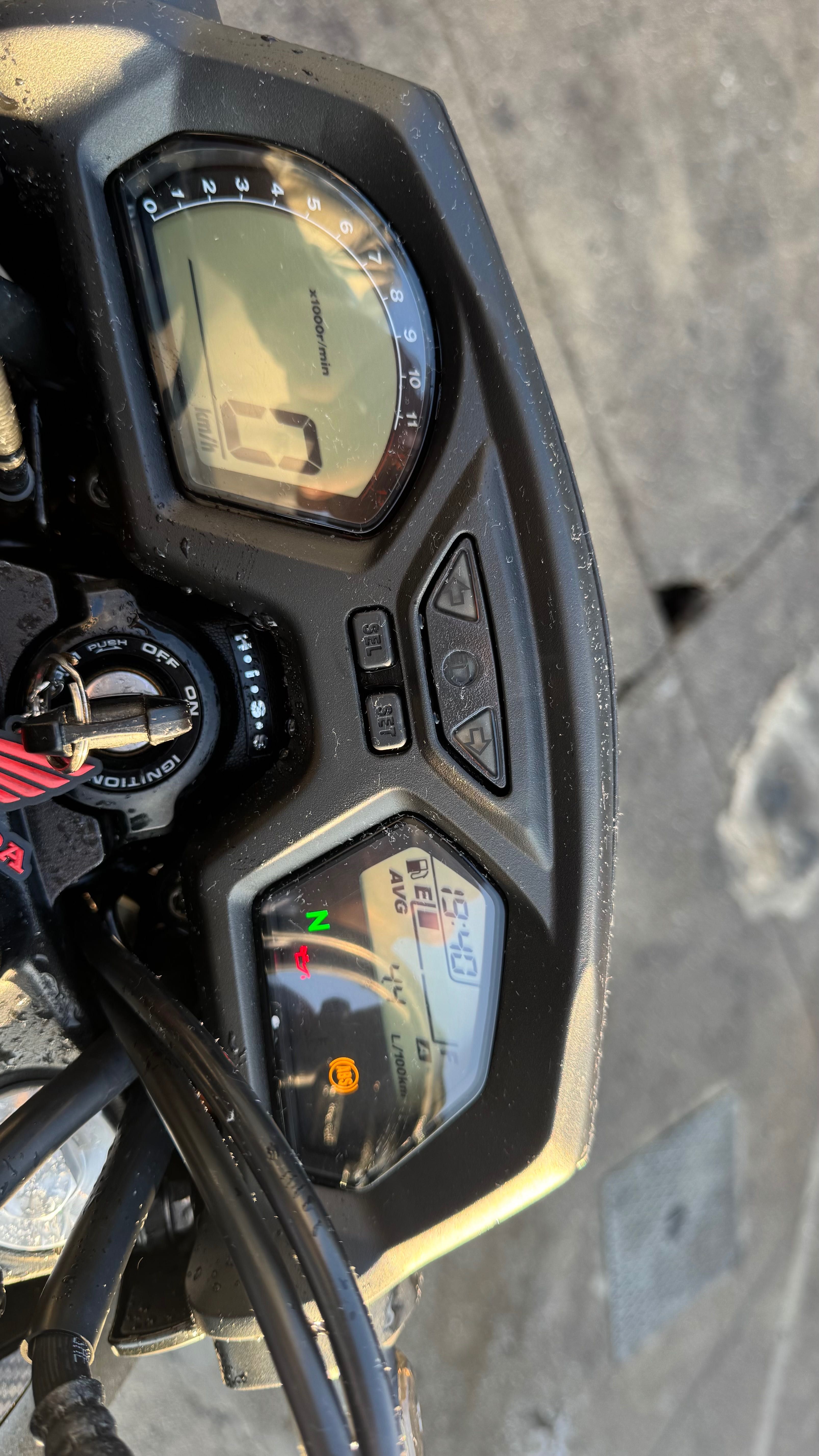 Honda cb 650f 2017 vários extras