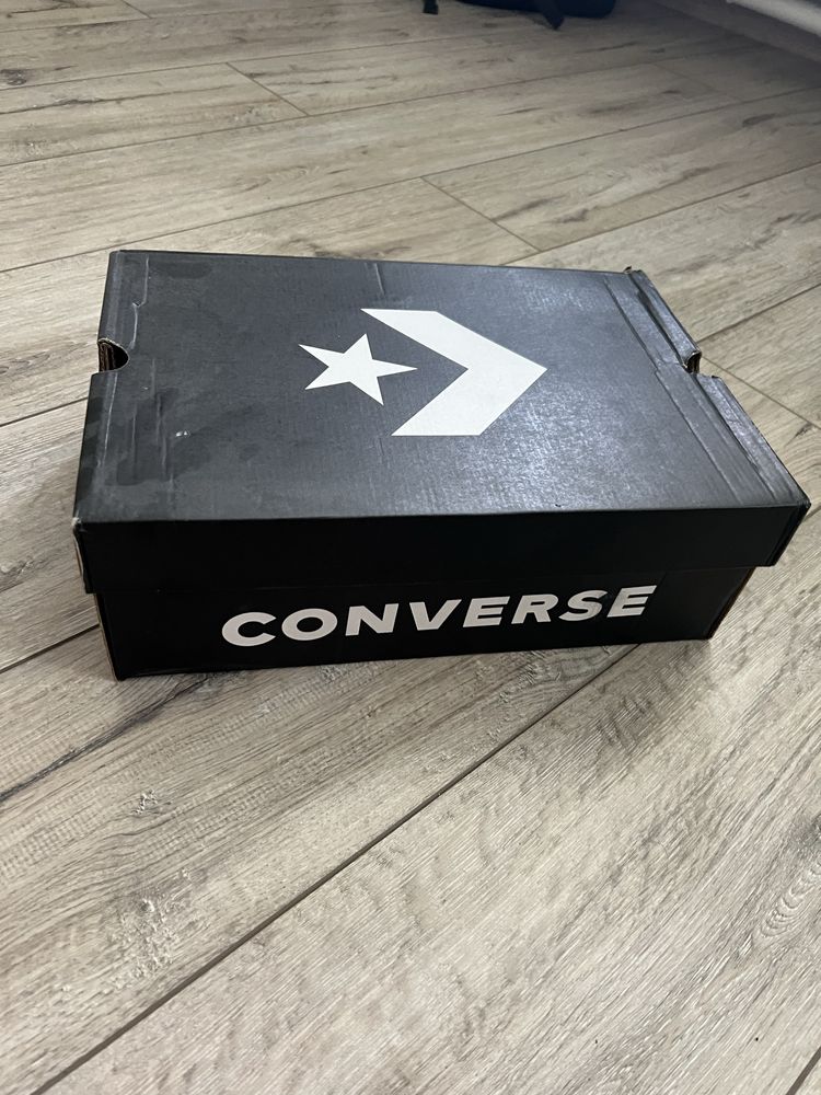 converse run star motion platform