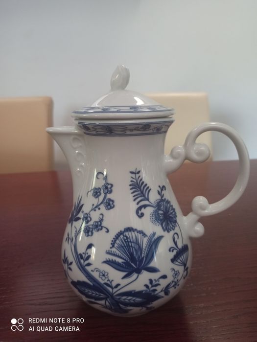 Dzbanek porcelana Wellco wzór cebulowy, kobalt