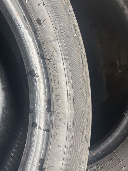 215/60/17c toyo zimowe