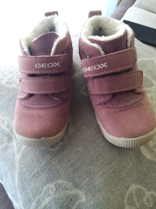 Botinhas de menina nr 25 Geox