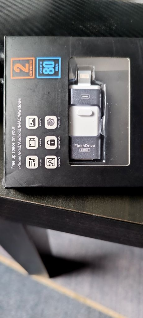 USB-флеш-накопичувач USB Флешка 4в1 256GB Type-C/Micro/Lightning/USB