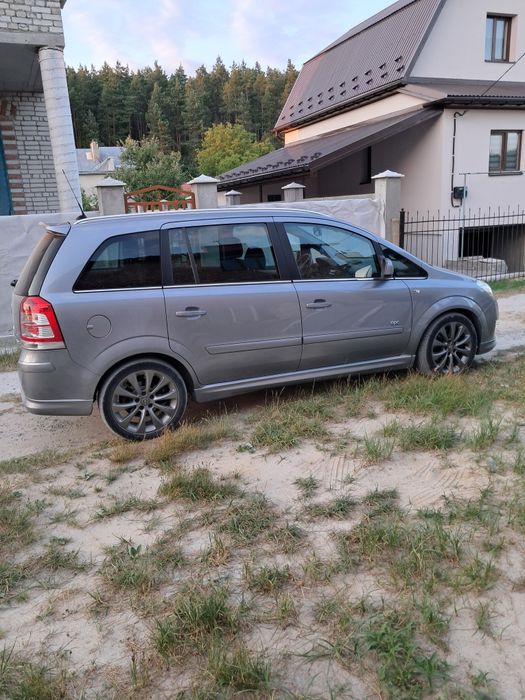 Opel Zafira 2011р.