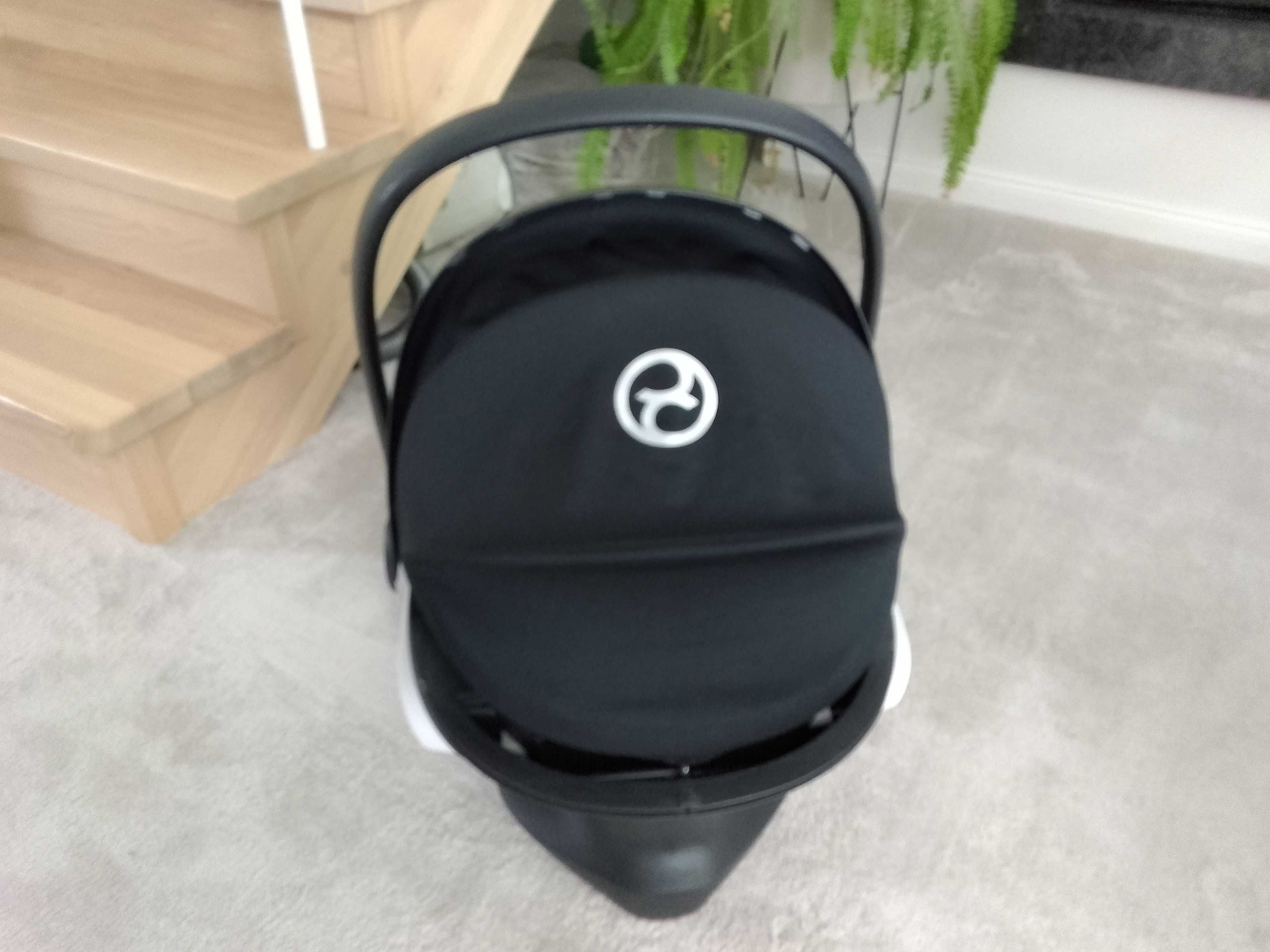 Fotelik samochodowy/nosidełko  Cybex aton 2 z bazą 0-13 kg