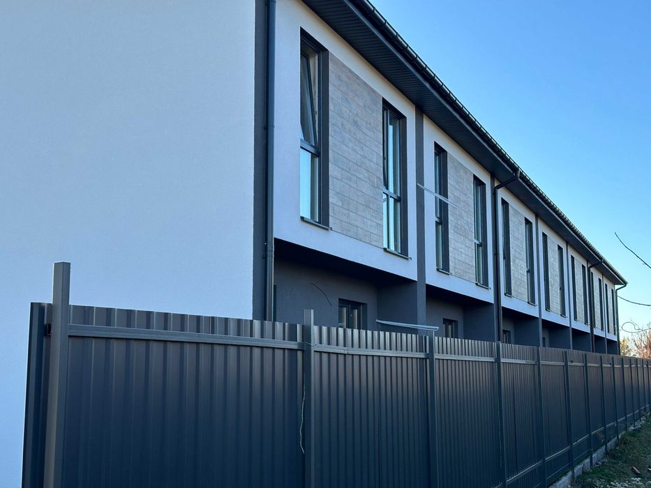 Мріяли про власний будинок поруч із Києвом? Це ваш шанс!