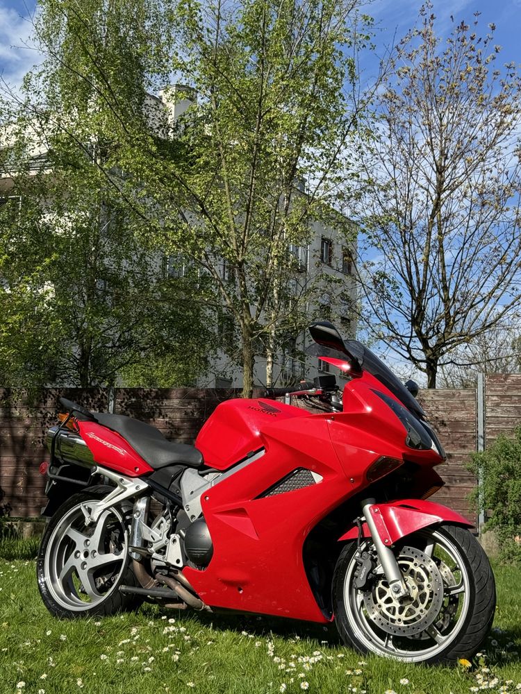 Honda vfr 800 super stan!!!