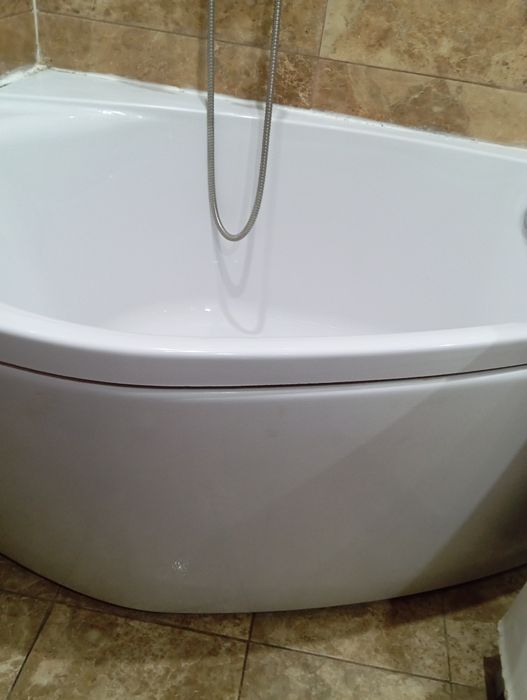 Wanna narożna z obudową 140 /80