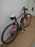 Bicicleta de estrada Fuji carbono