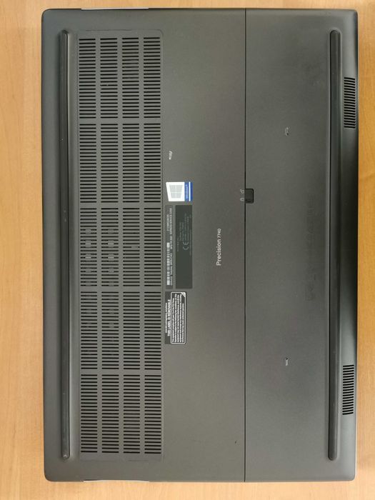 Ноутбук Dell Precision 7740 17" IPS Intel i5 Nvidia RTX 32Гб 512Гб