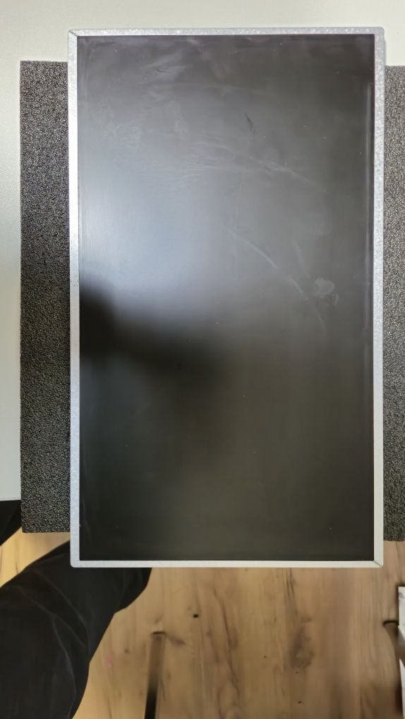 LG Display LP156WH4 (TL) (P1)