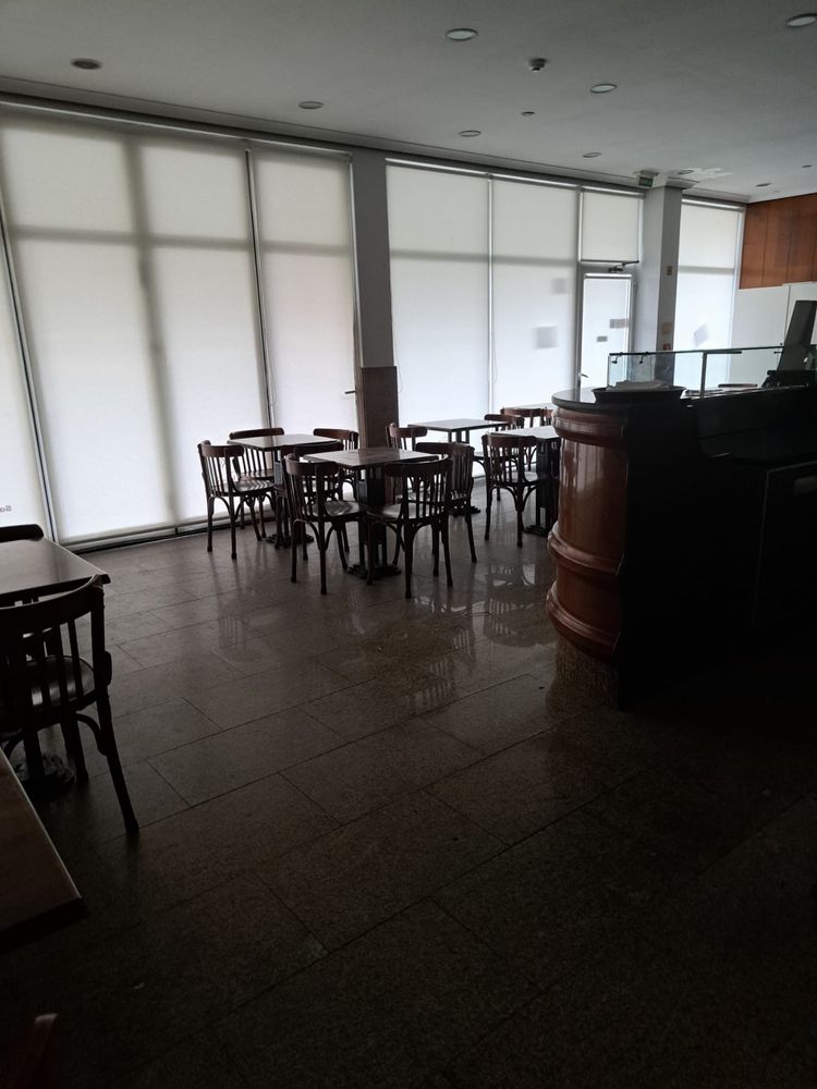 Estabecimento Comercial/Padaria com fabrico - Paços de Ferreira