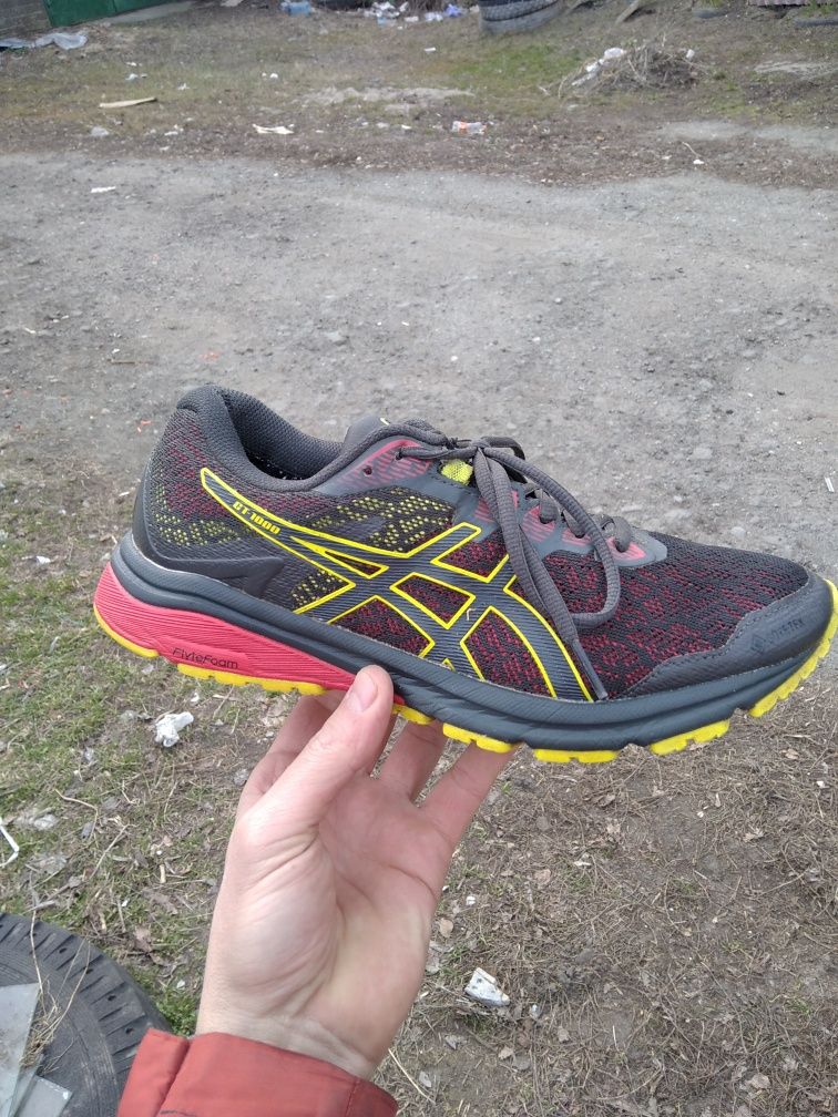 Asics GT 1000 v. 8 gore-tex p. 42(26, 5)