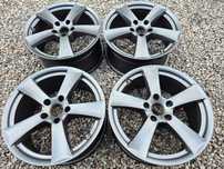 4xALU FELGI DEZENT  5x112x66,6  R-17 Mercedes-Audi-Skoda-Vw.