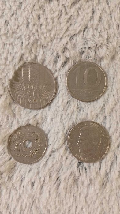 Zestaw monet kolekcjonerskich