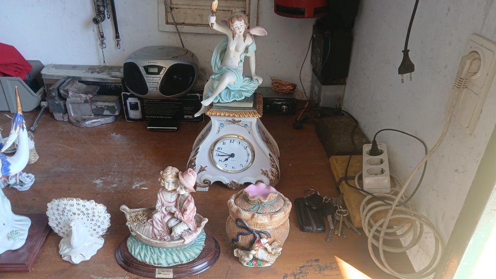 Peças em porcelana