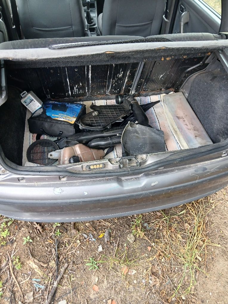 Fiat punto AVARIADO
