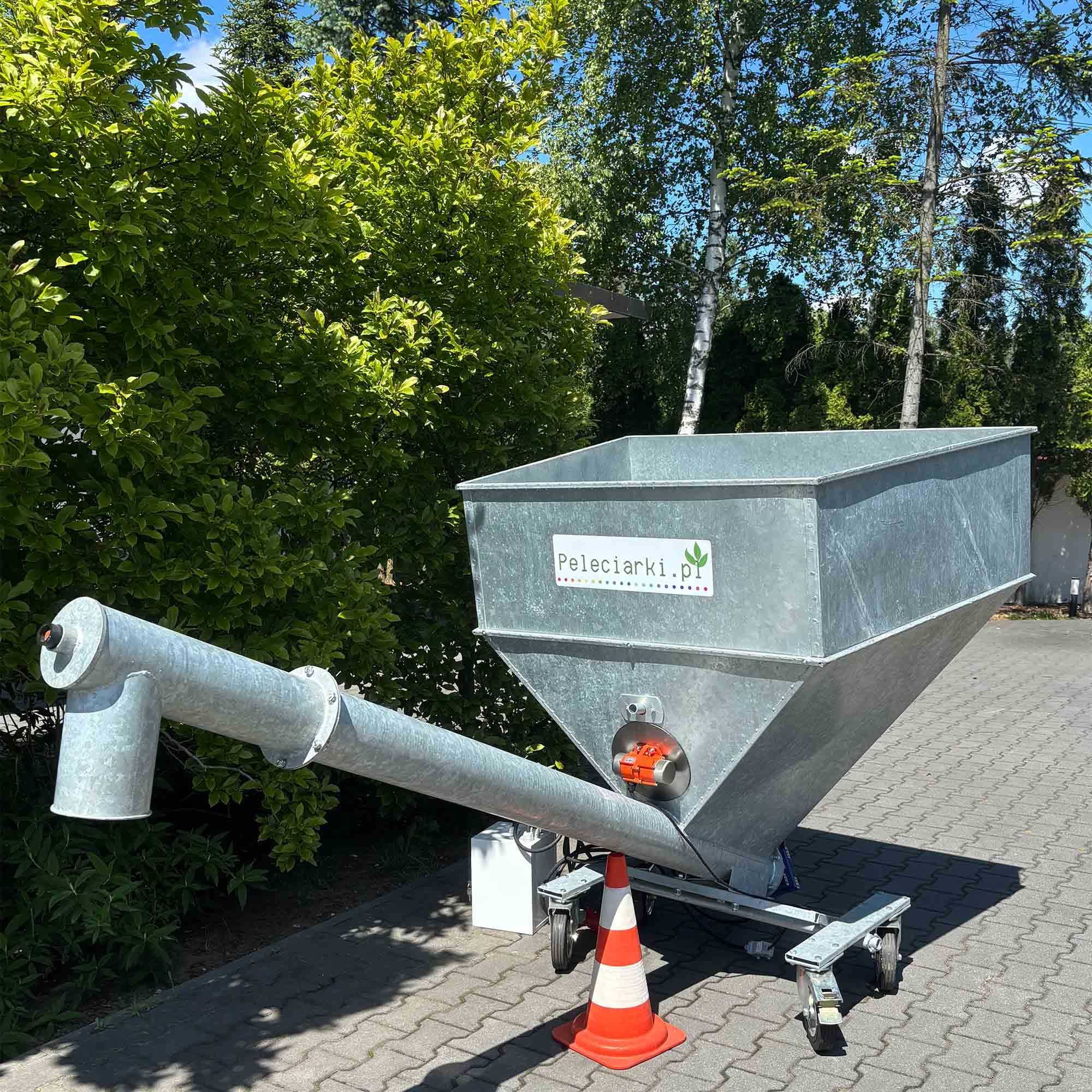 TWOJA PRODUKCJA: Karmy,Pasze,Ściółki DLA ZWIERZĄT (np.żwirek dla kota)