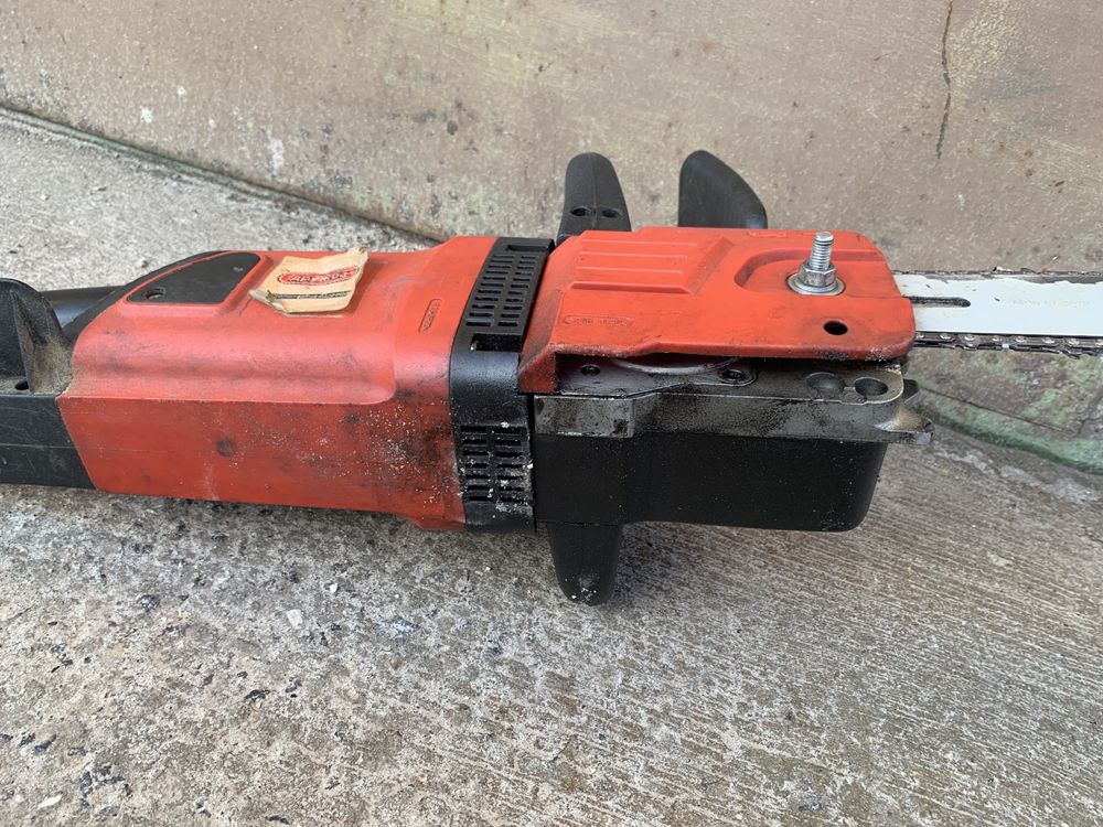 Електропила Дружба 2200 вт і нове полотно Stihl