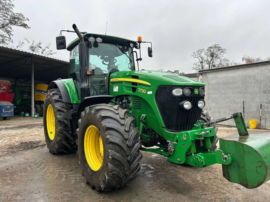 Sprzedam John Deere 7730