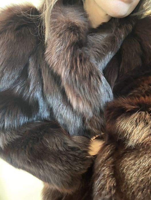 Futro z lisa ,ciemny brąz/czekoladowe