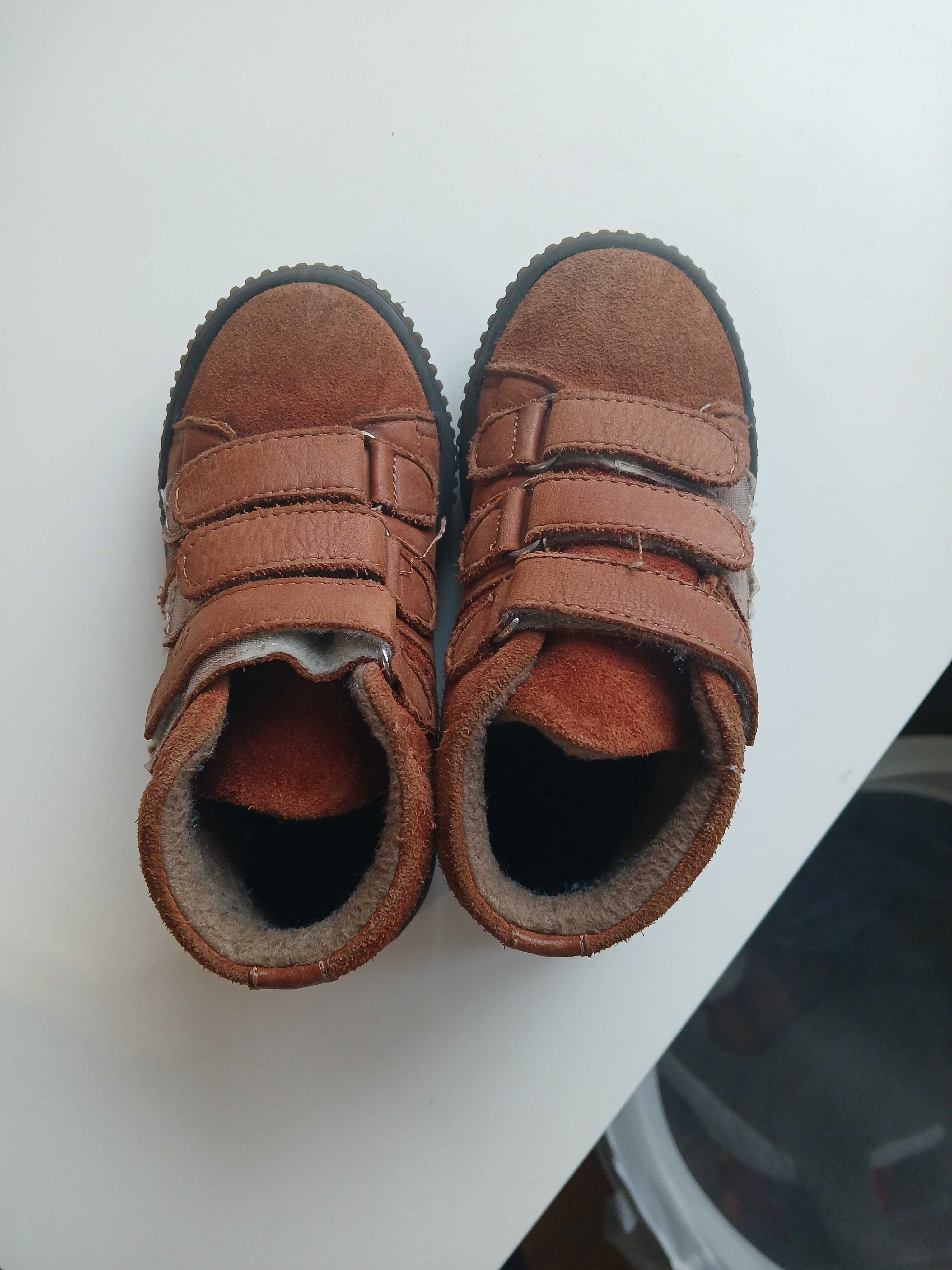 Buty jesienne emel 26