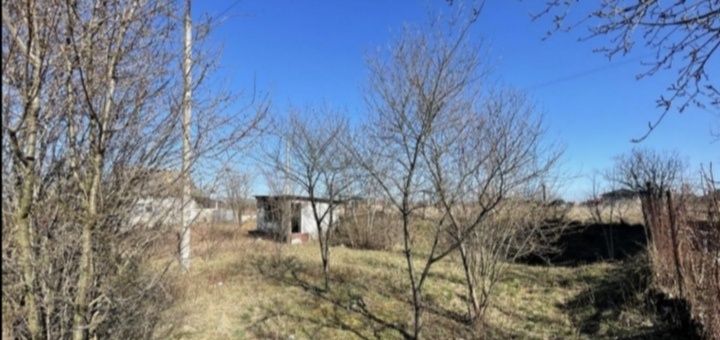 Продається дача біля річки